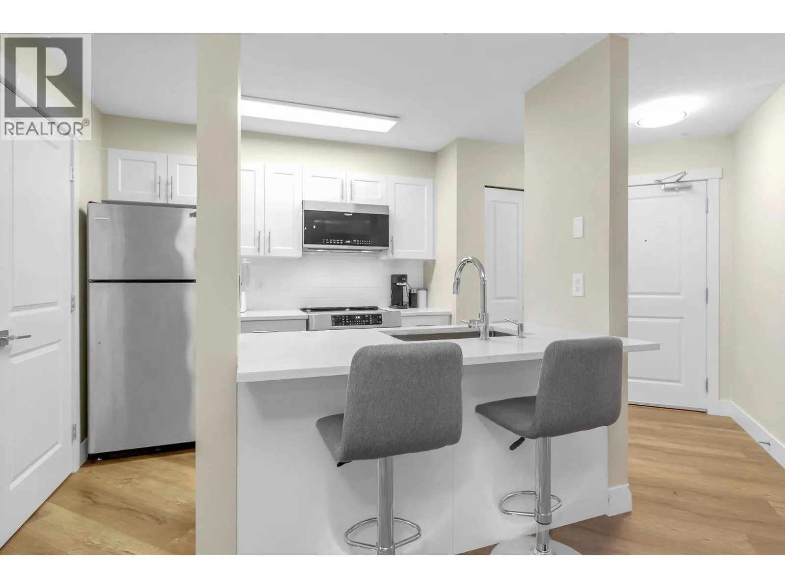 201 12248 224 STREET