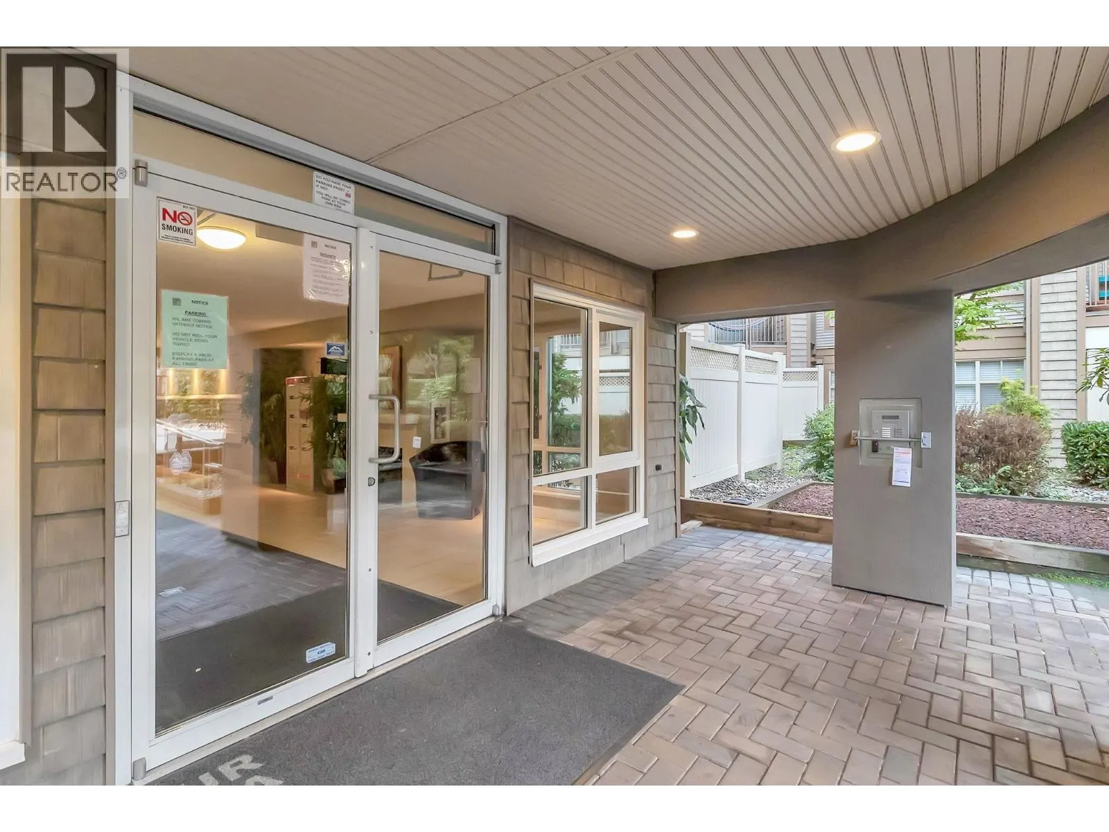 201 12248 224 STREET