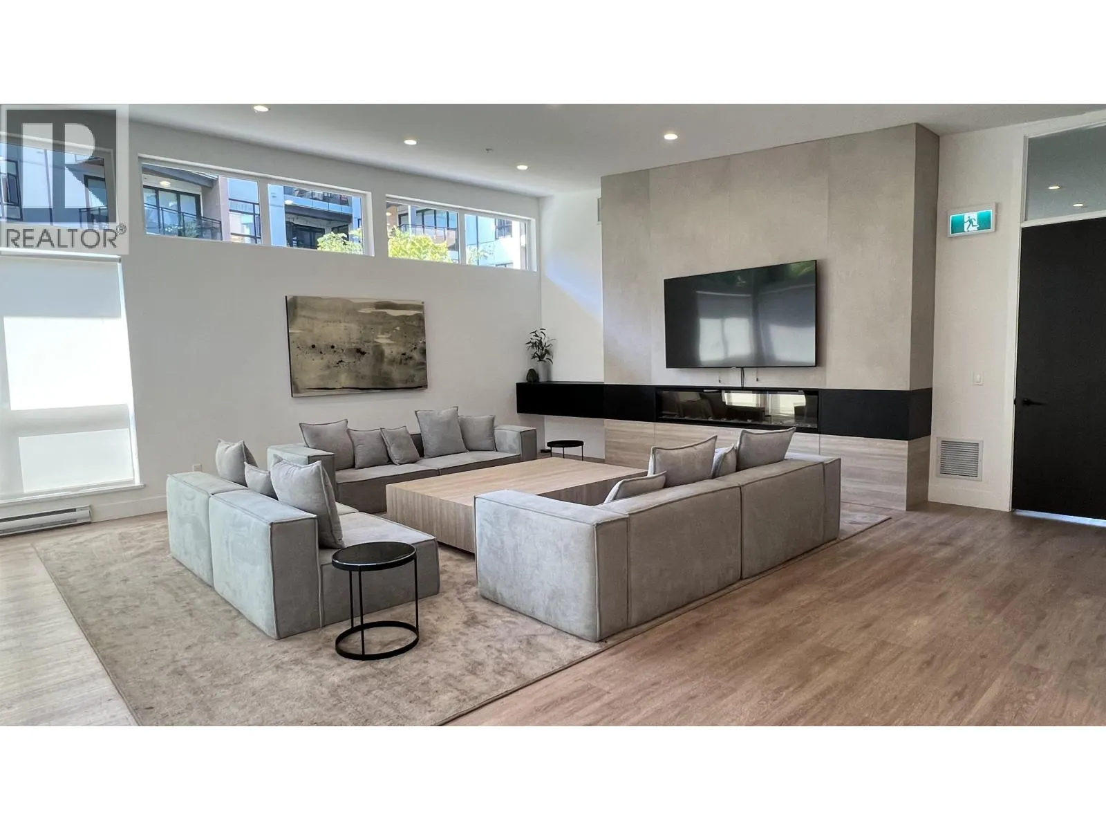 401 300 SALTER STREET