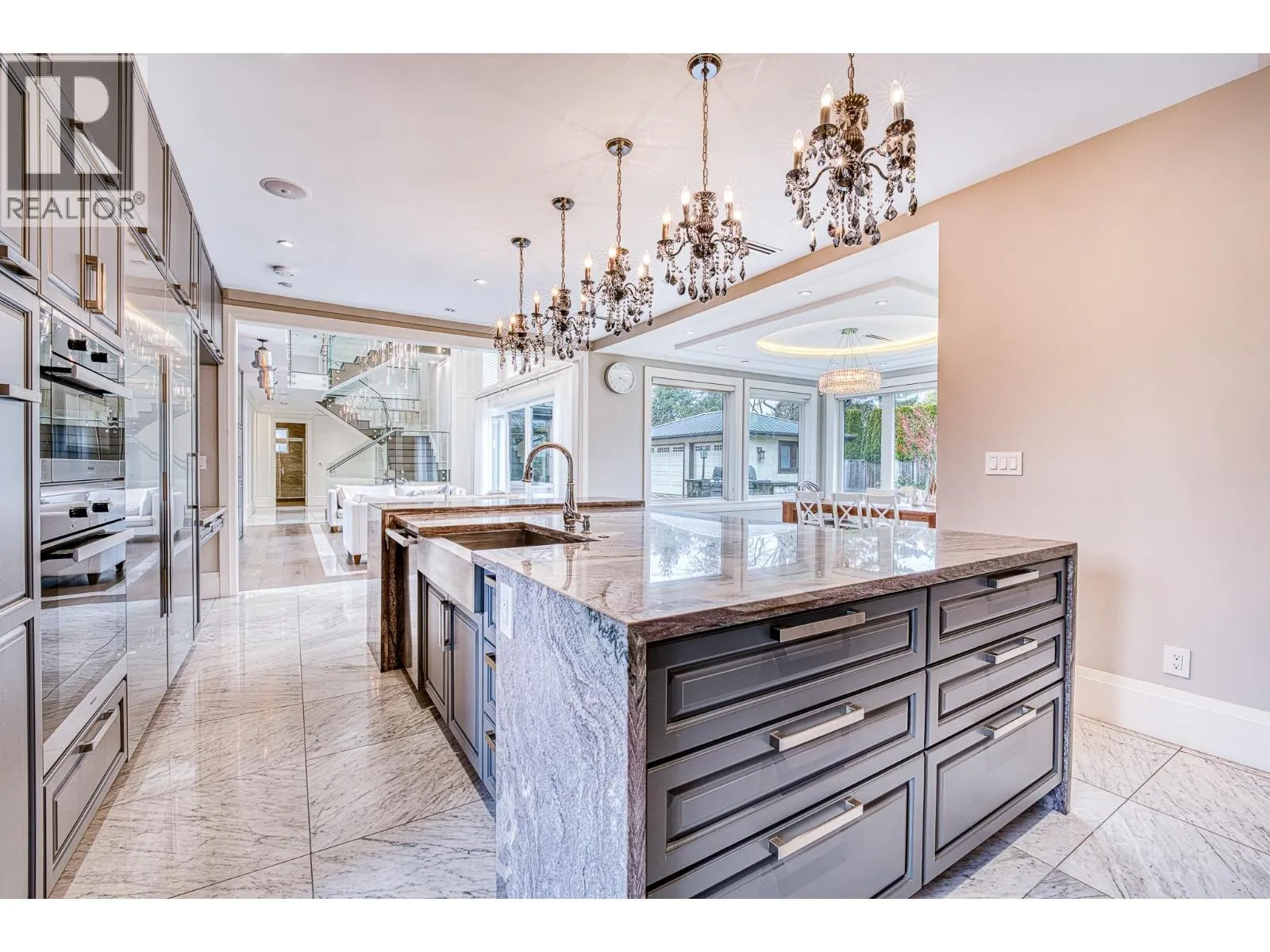 3071 STEVESTON HIGHWAY