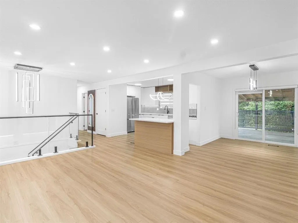 34333 GEORGE FERGUSON WAY