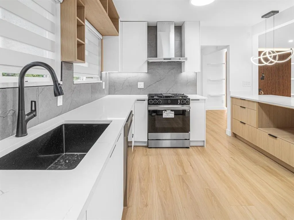 34333 GEORGE FERGUSON WAY