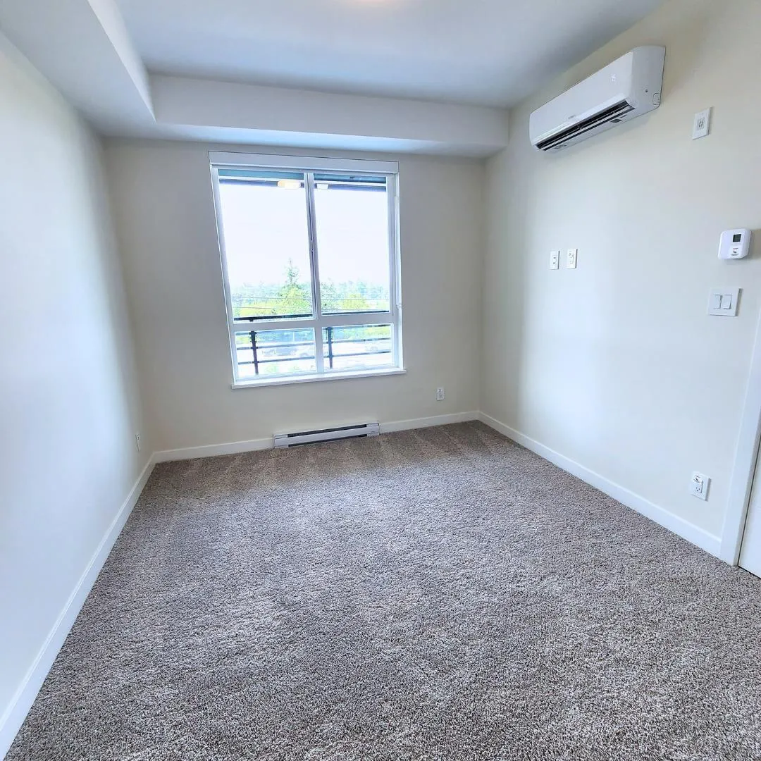 2** 8117 200A STREET