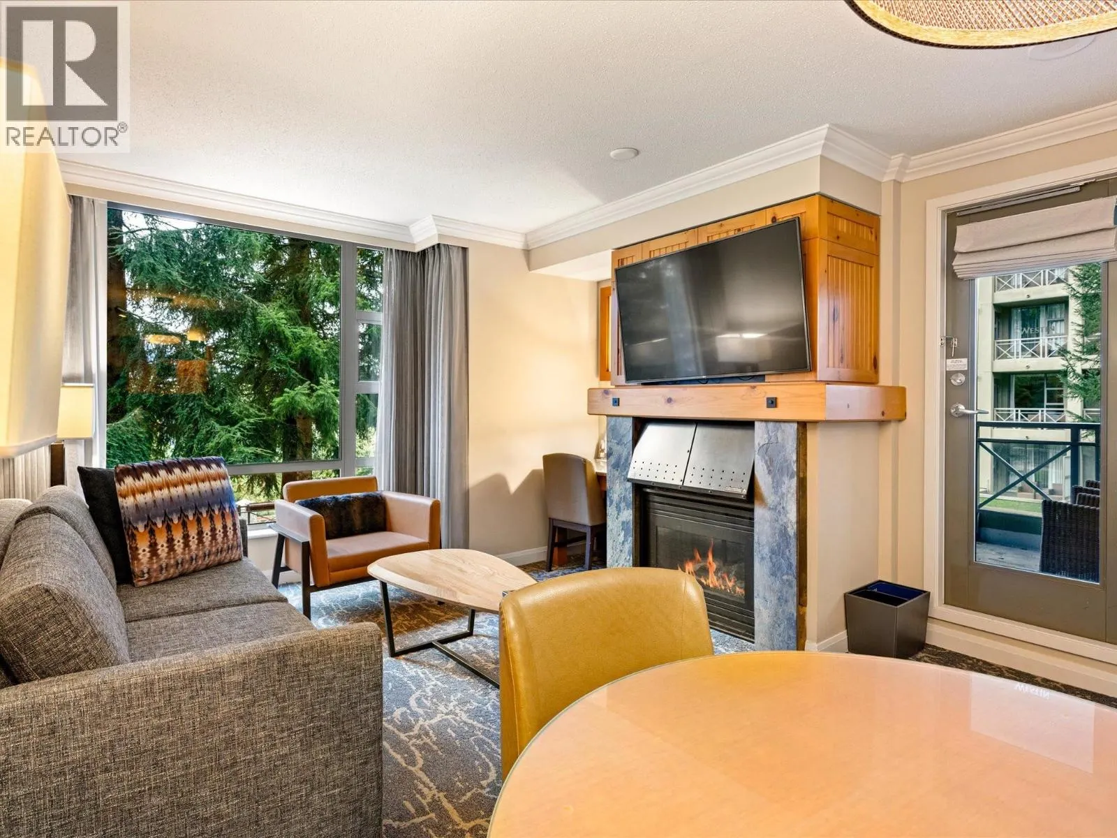 482 4090 WHISTLER WAY