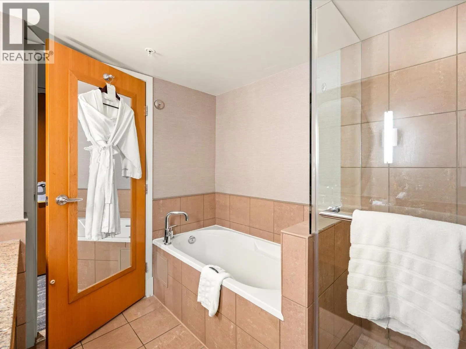 482 4090 WHISTLER WAY