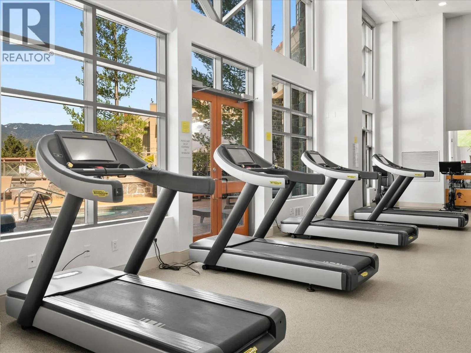 874 4090 WHISTLER WAY