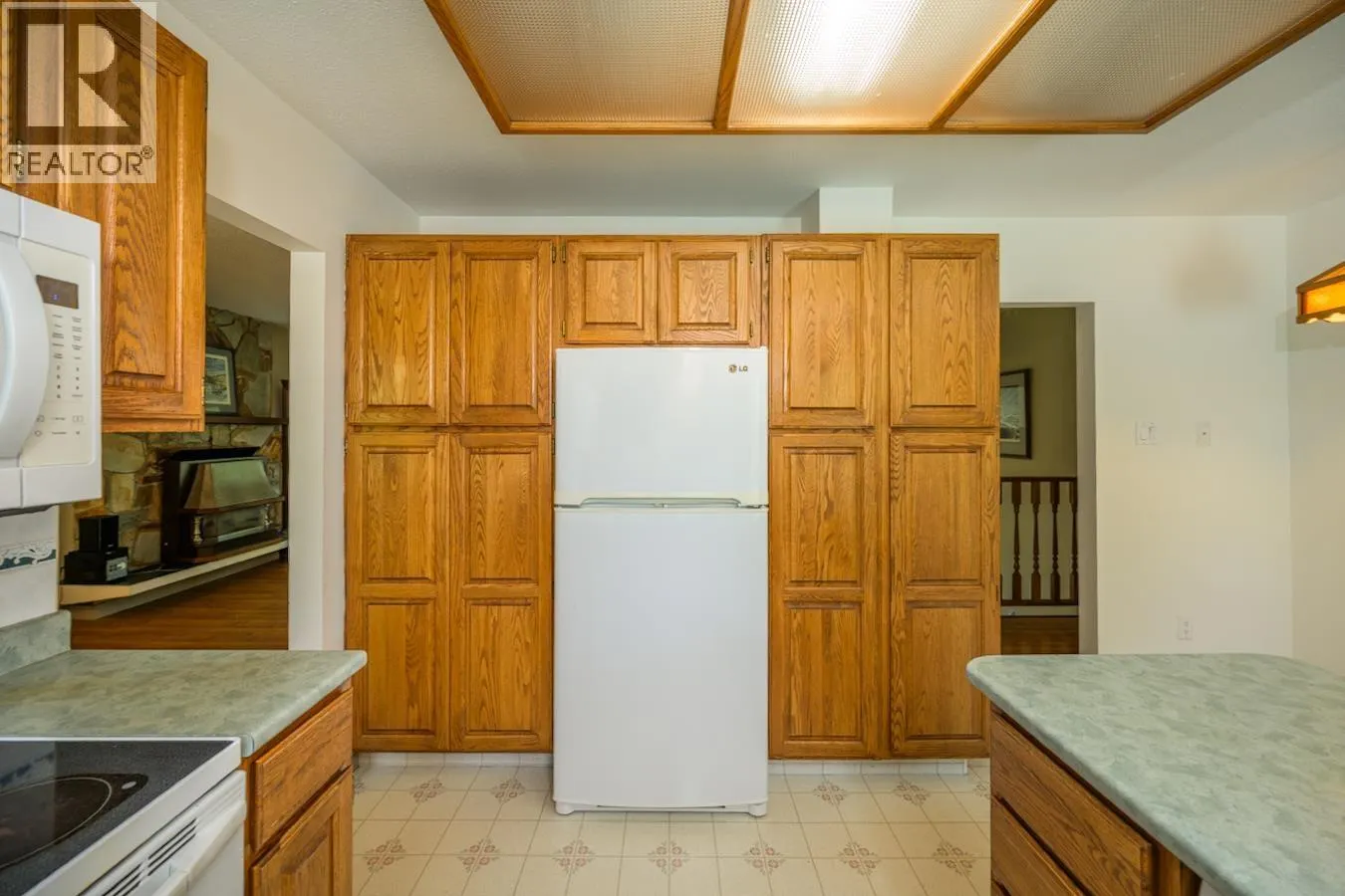 1145 BABINE CRESCENT