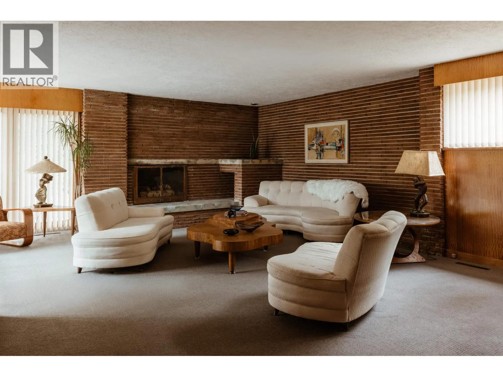 6171 COLLINGWOOD STREET