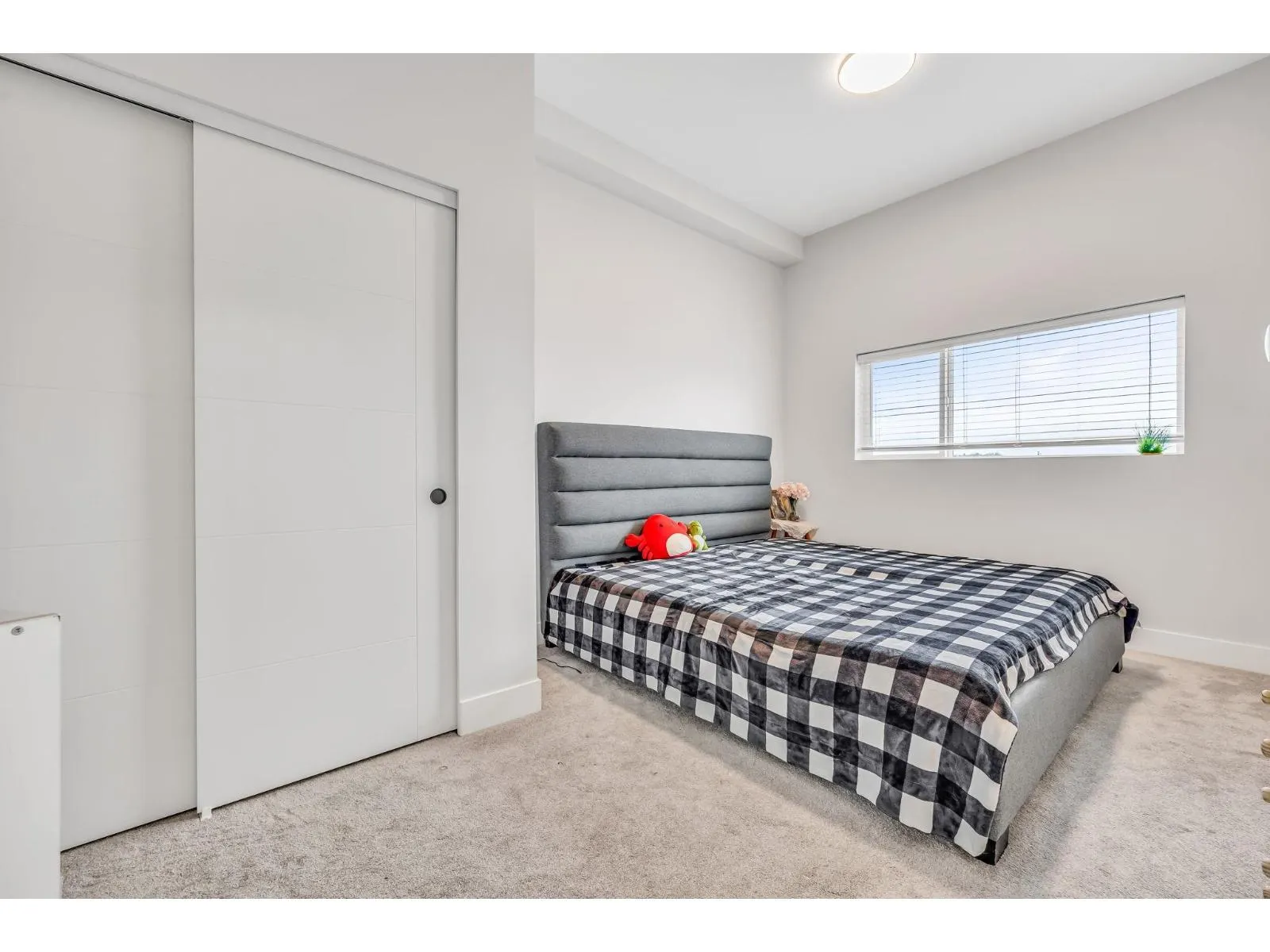 616 20061 FRASER HWY