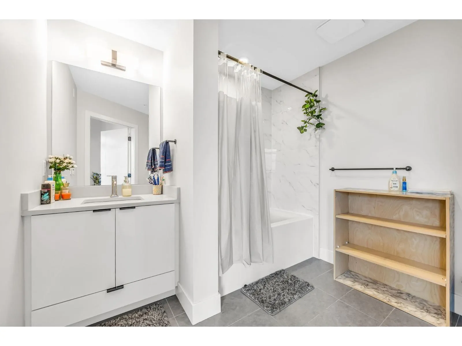 616 20061 FRASER HWY