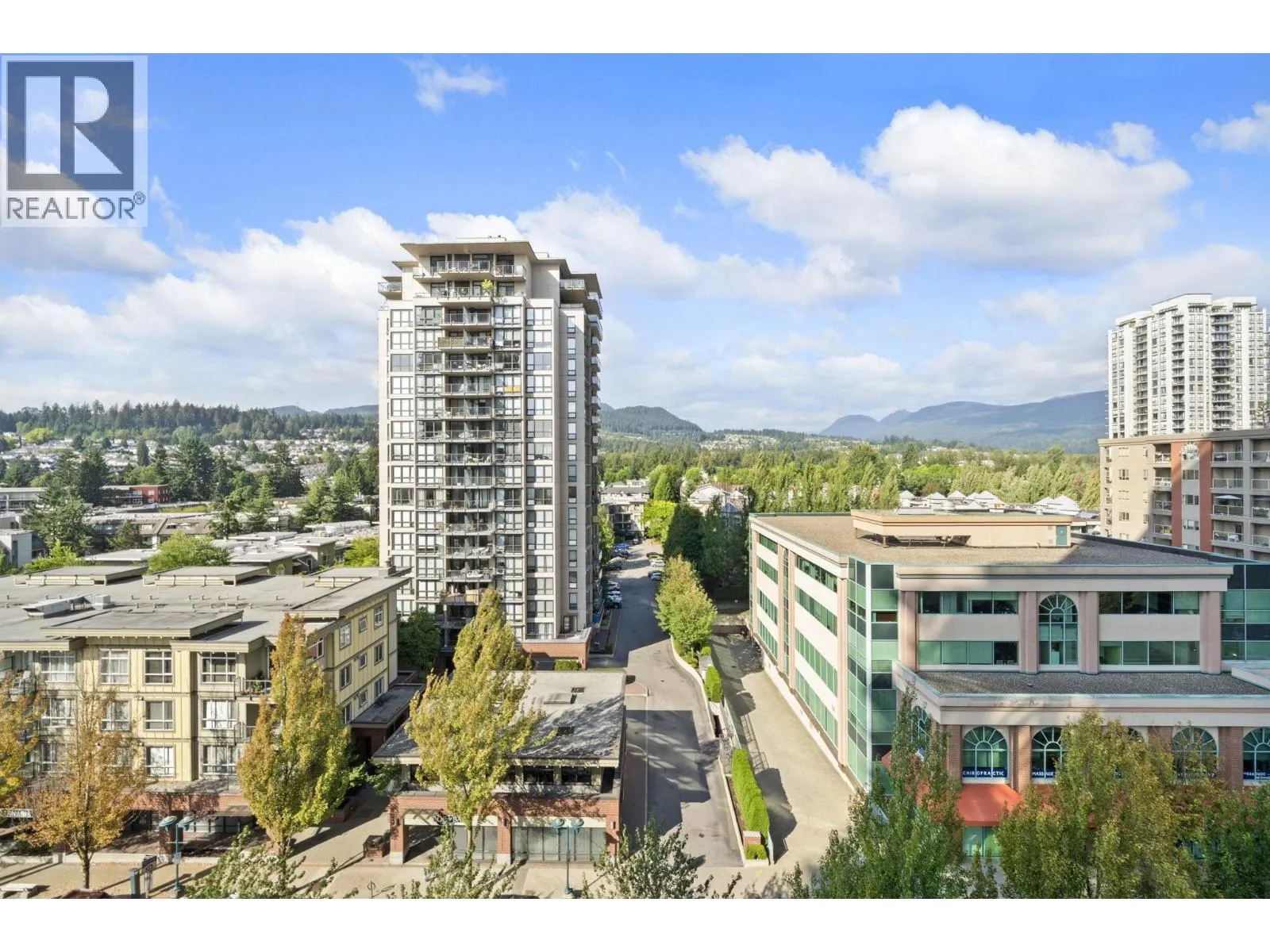 1004 2968 GLEN DRIVE