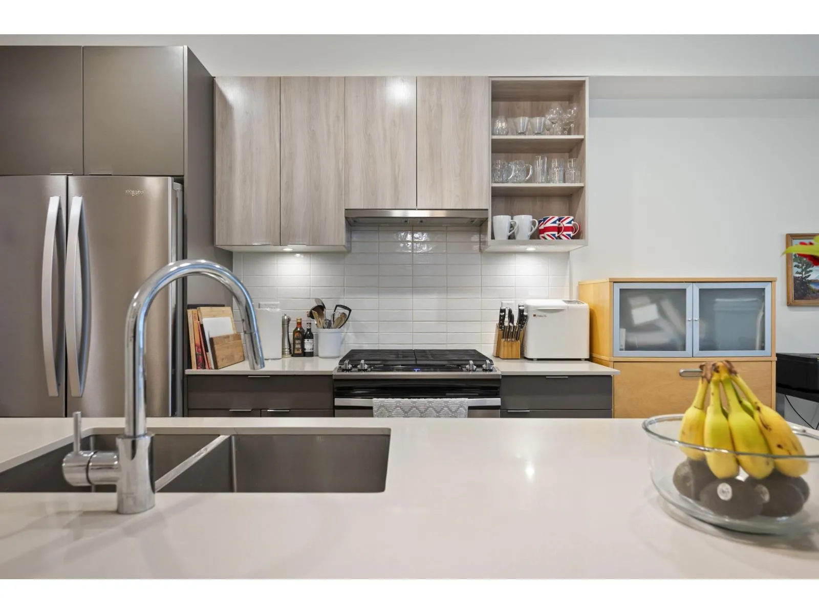 207 6950 NICHOLSON ROAD