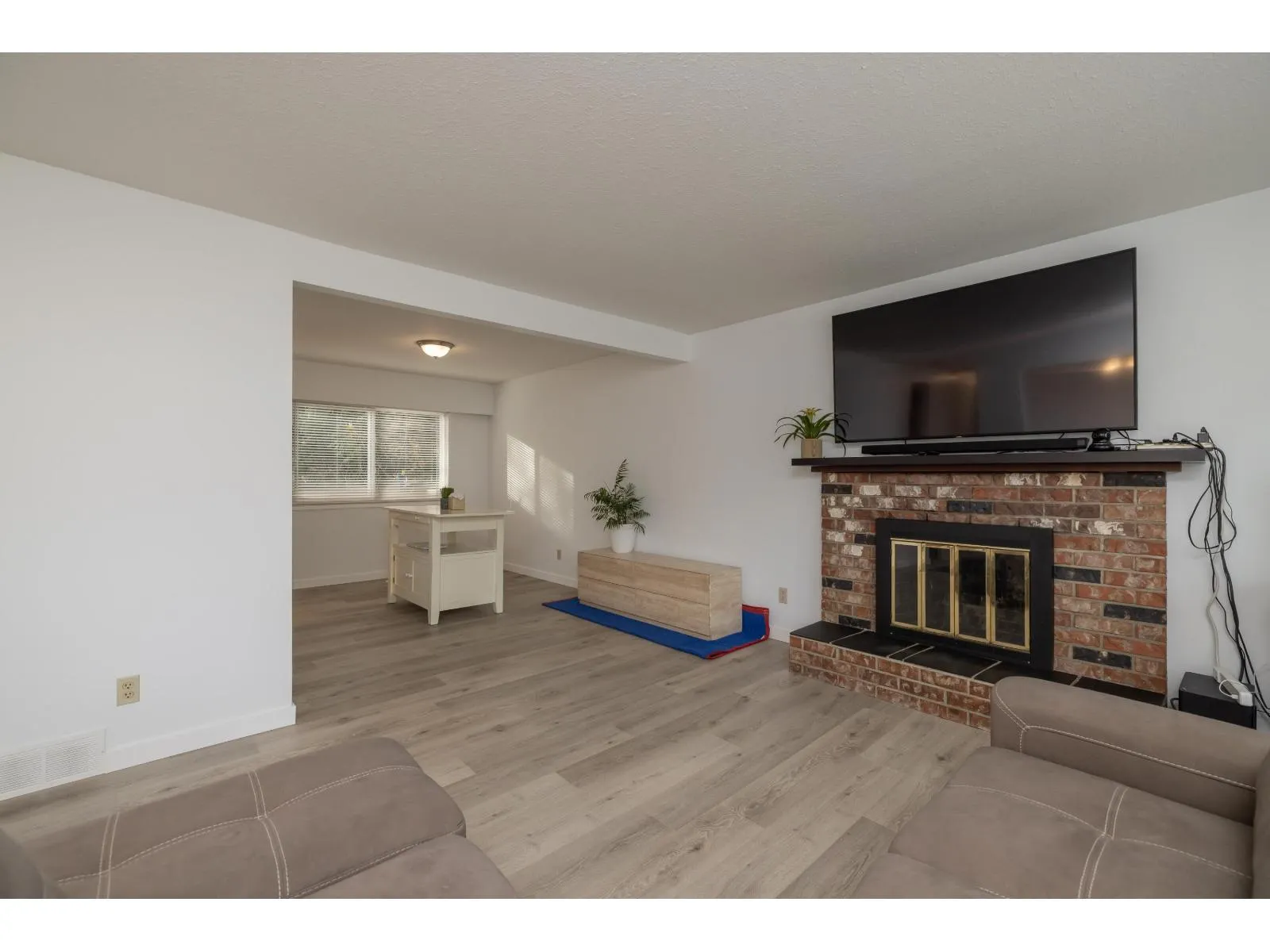 32410 DIAMOND AVENUE