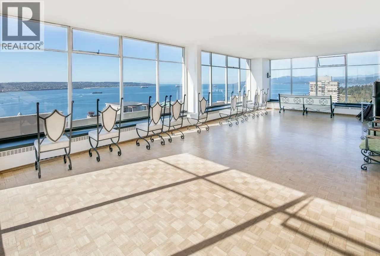 1908 1850 COMOX STREET