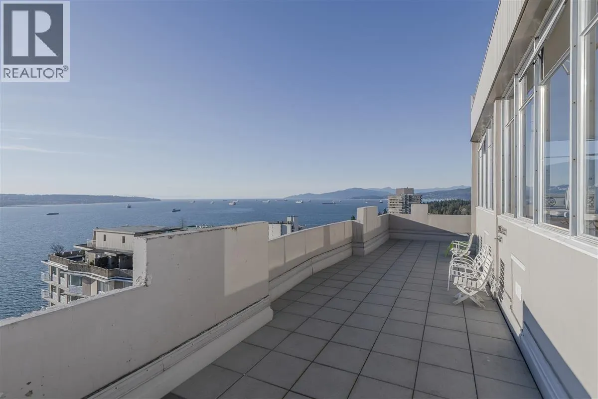 1908 1850 COMOX STREET