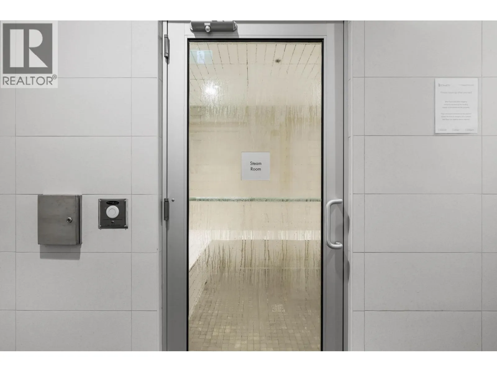 1405 657 WHITING WAY