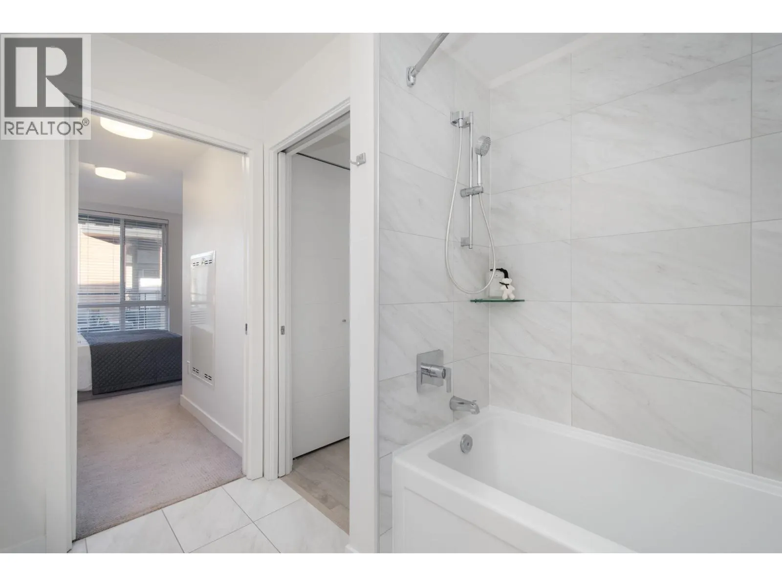 508 719 W 3RD STREET