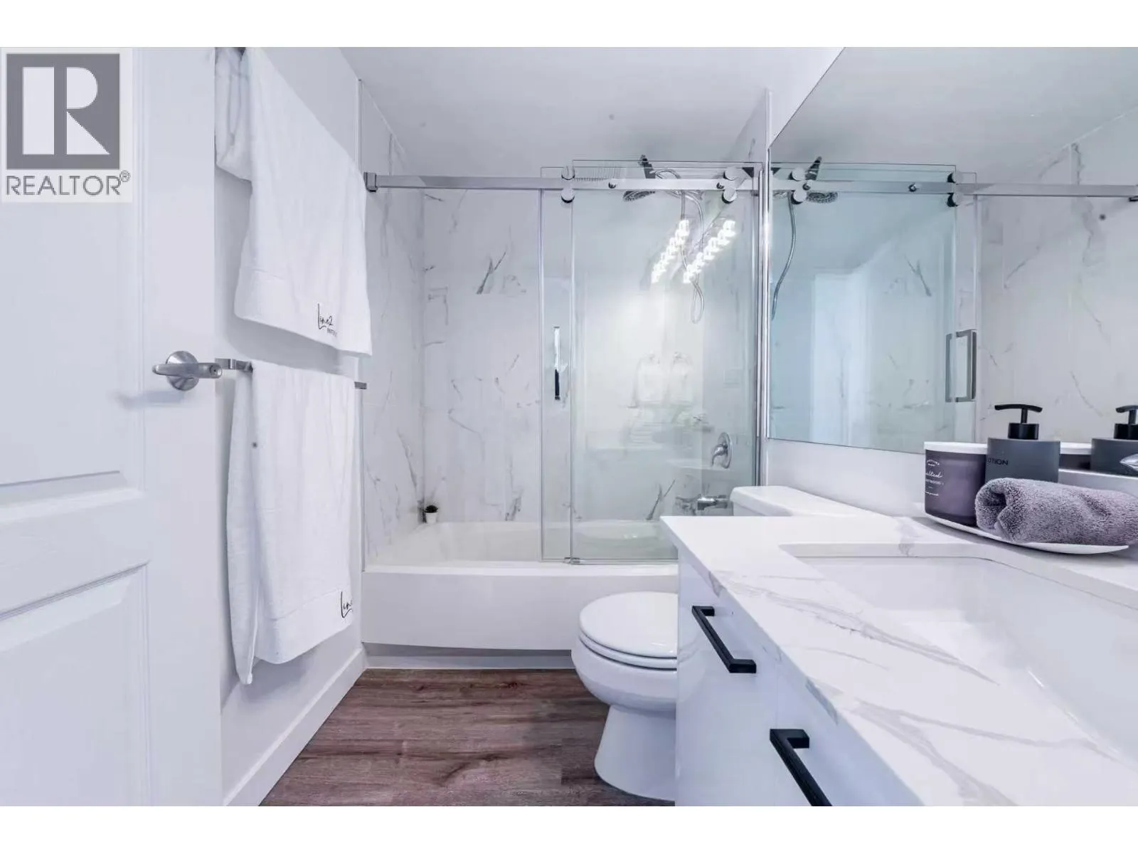 7760 GRANVILLE AVENUE