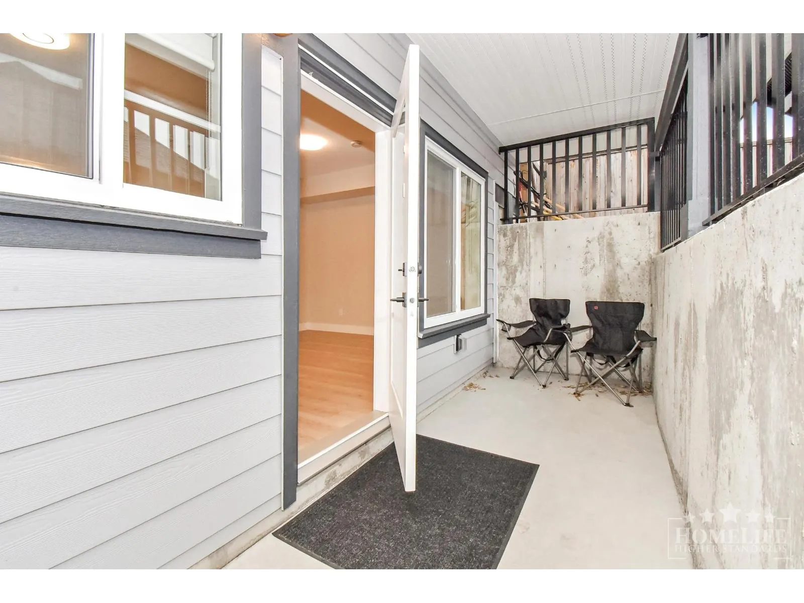 Basement 16770 20A AVENUE