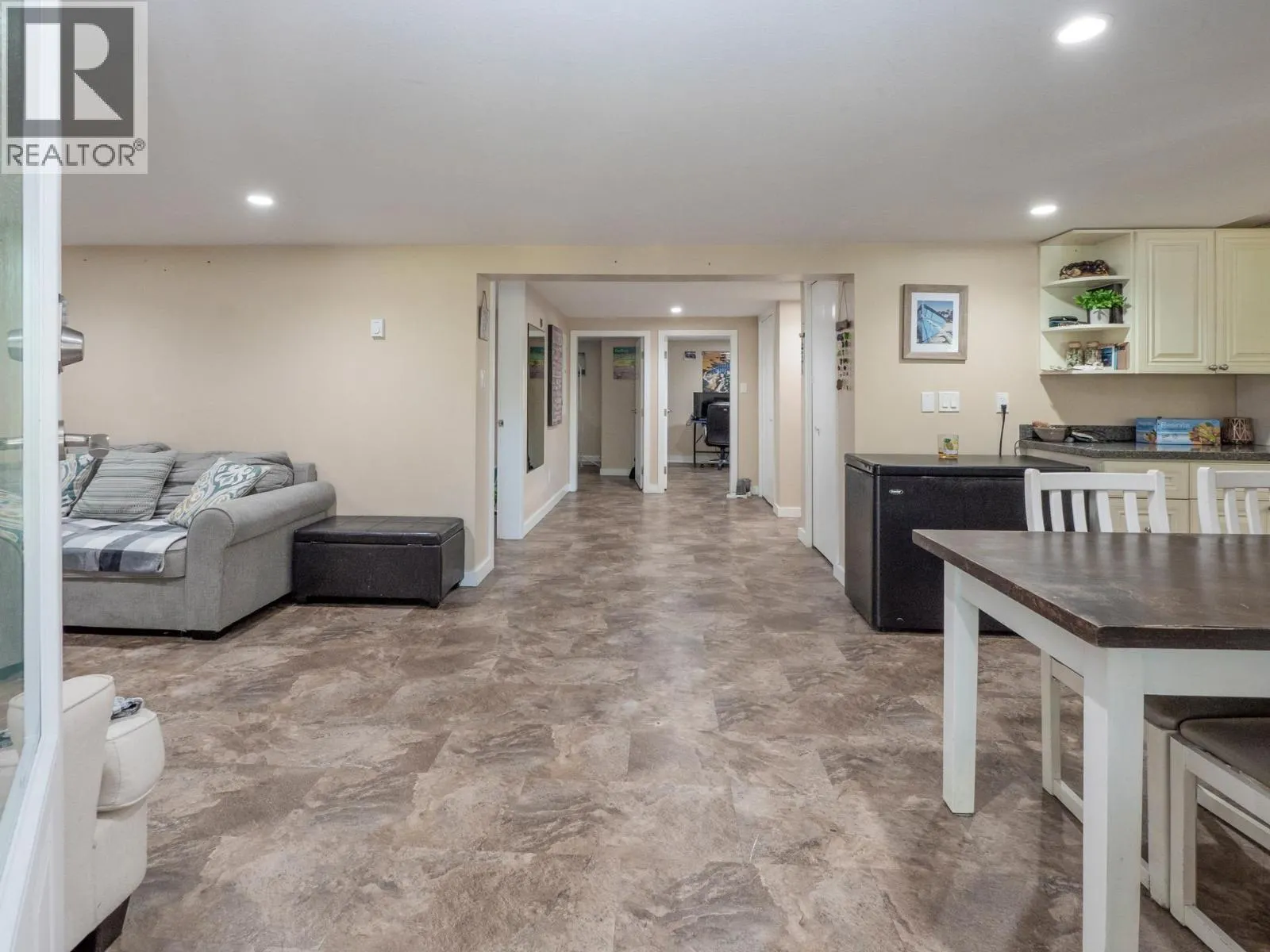 430 ALDERSPRINGS ROAD