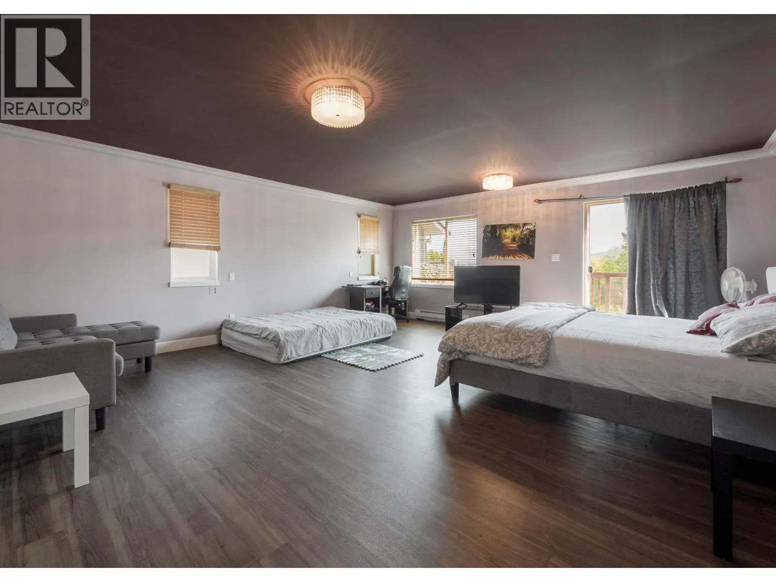 430 ALDERSPRINGS ROAD