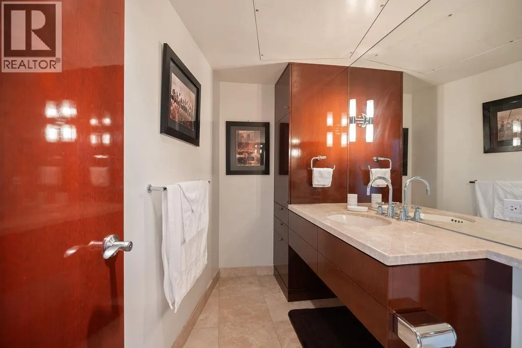 3206 938 NELSON STREET