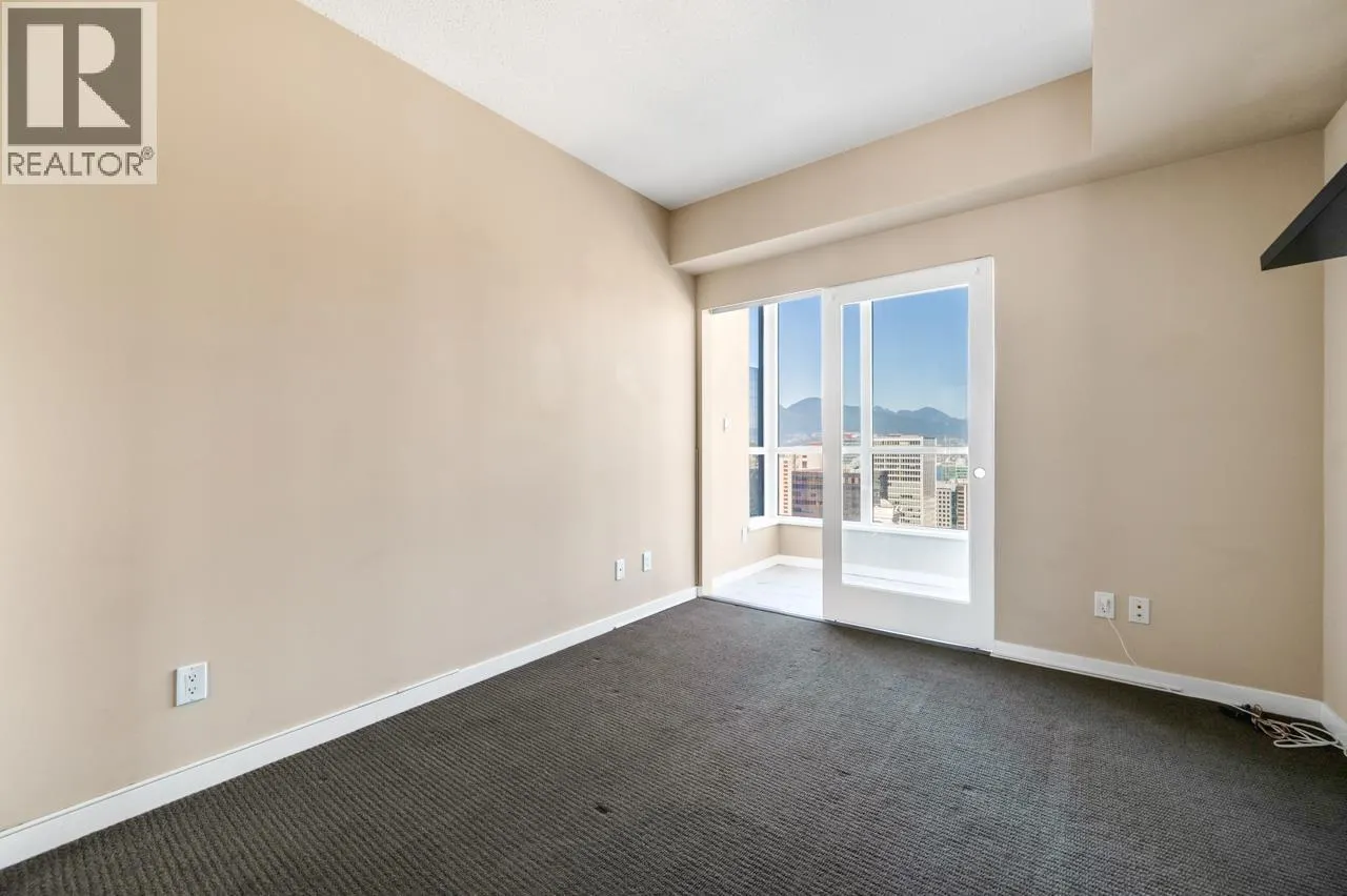 3309 833 SEYMOUR STREET