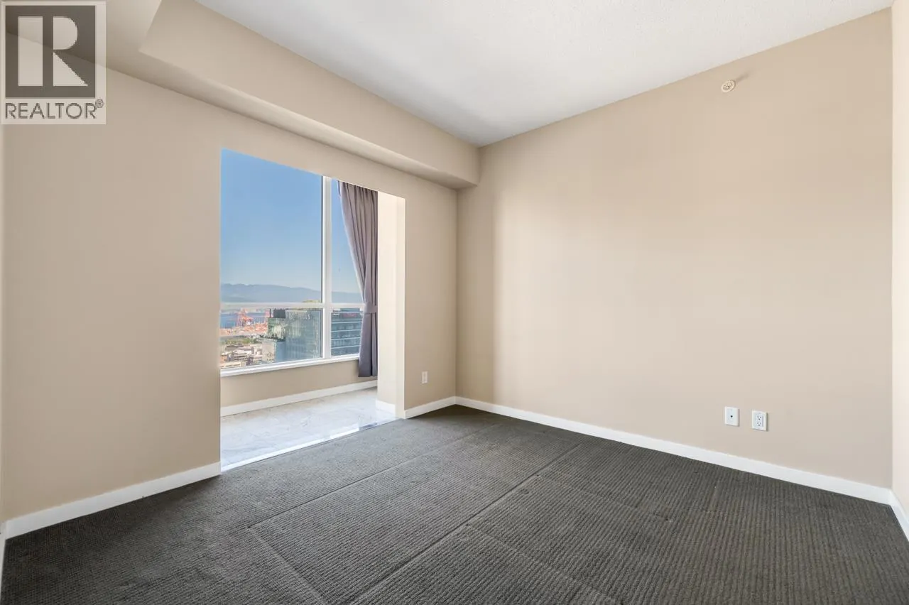 3309 833 SEYMOUR STREET