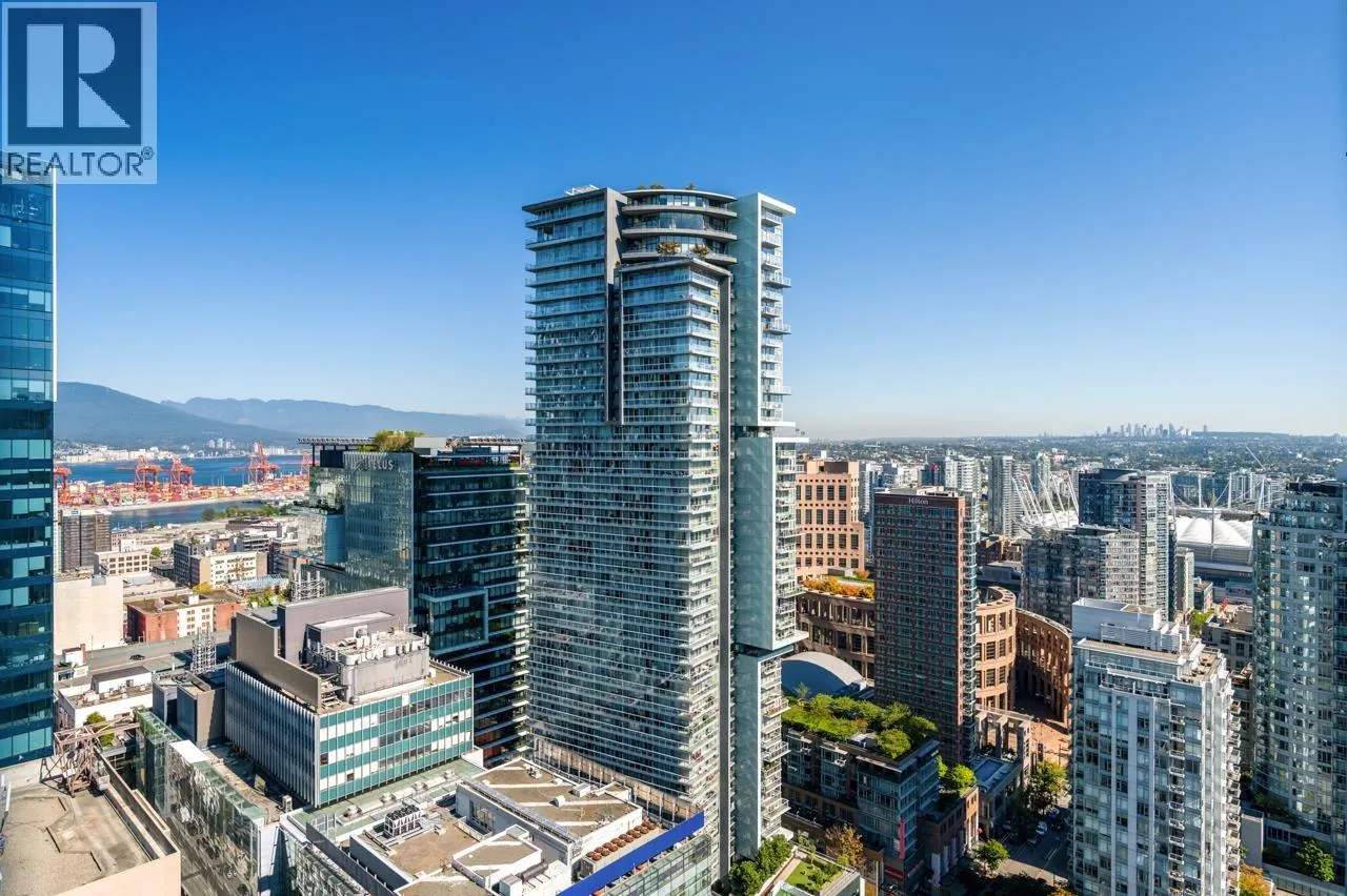 3309 833 SEYMOUR STREET