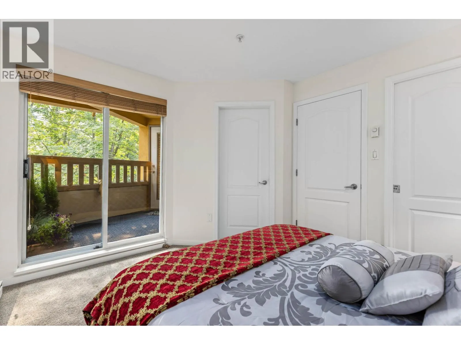 203 4314 MAIN STREET