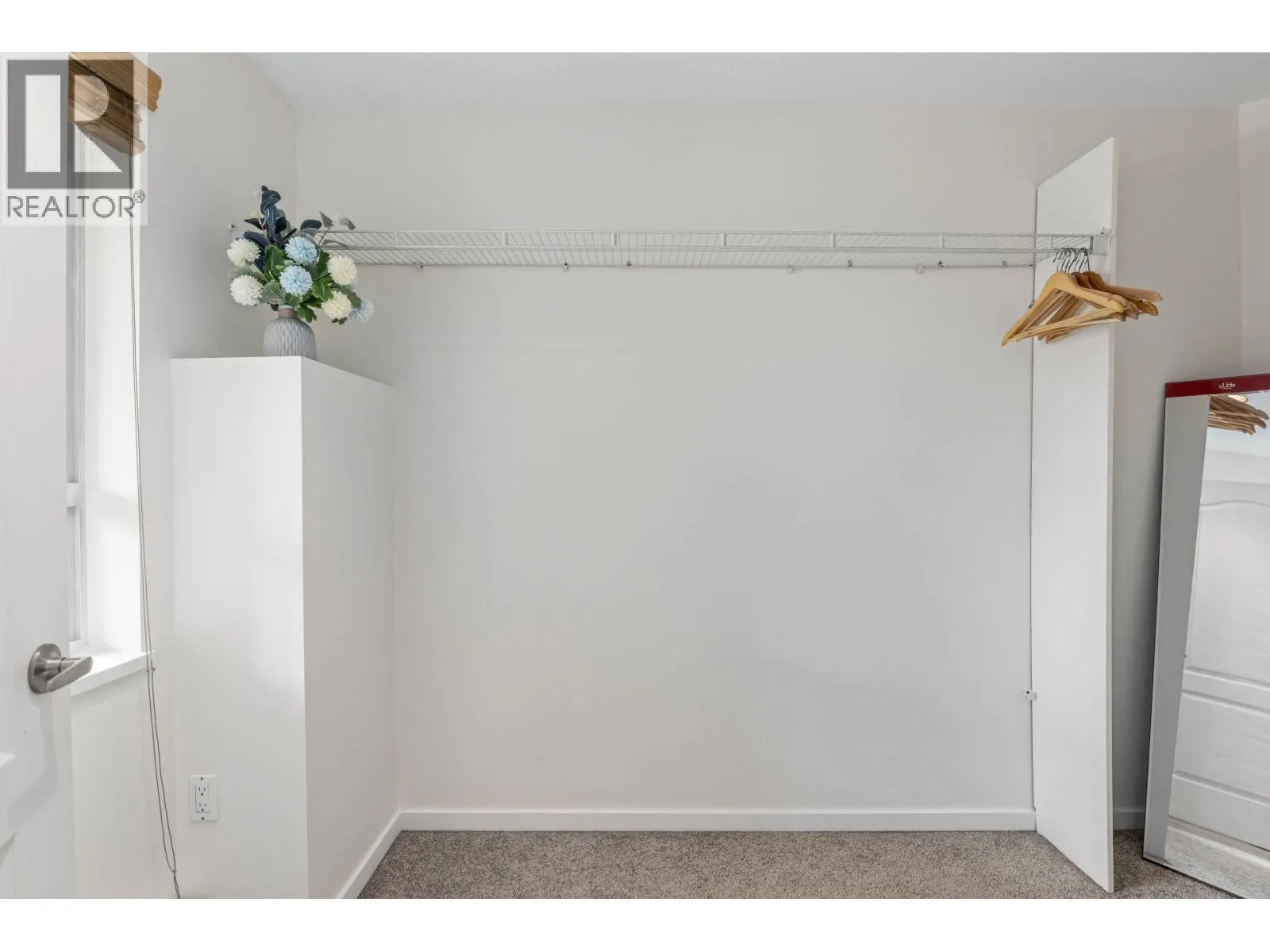 203 4314 MAIN STREET