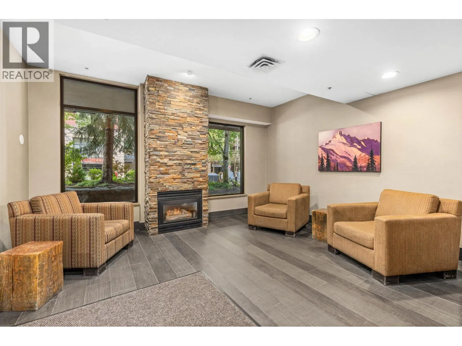 203 4314 MAIN STREET