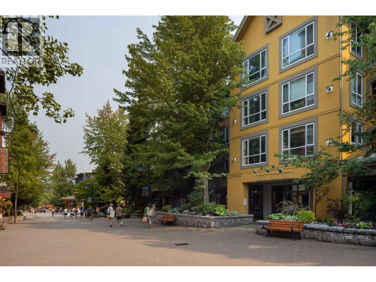 203 4314 MAIN STREET