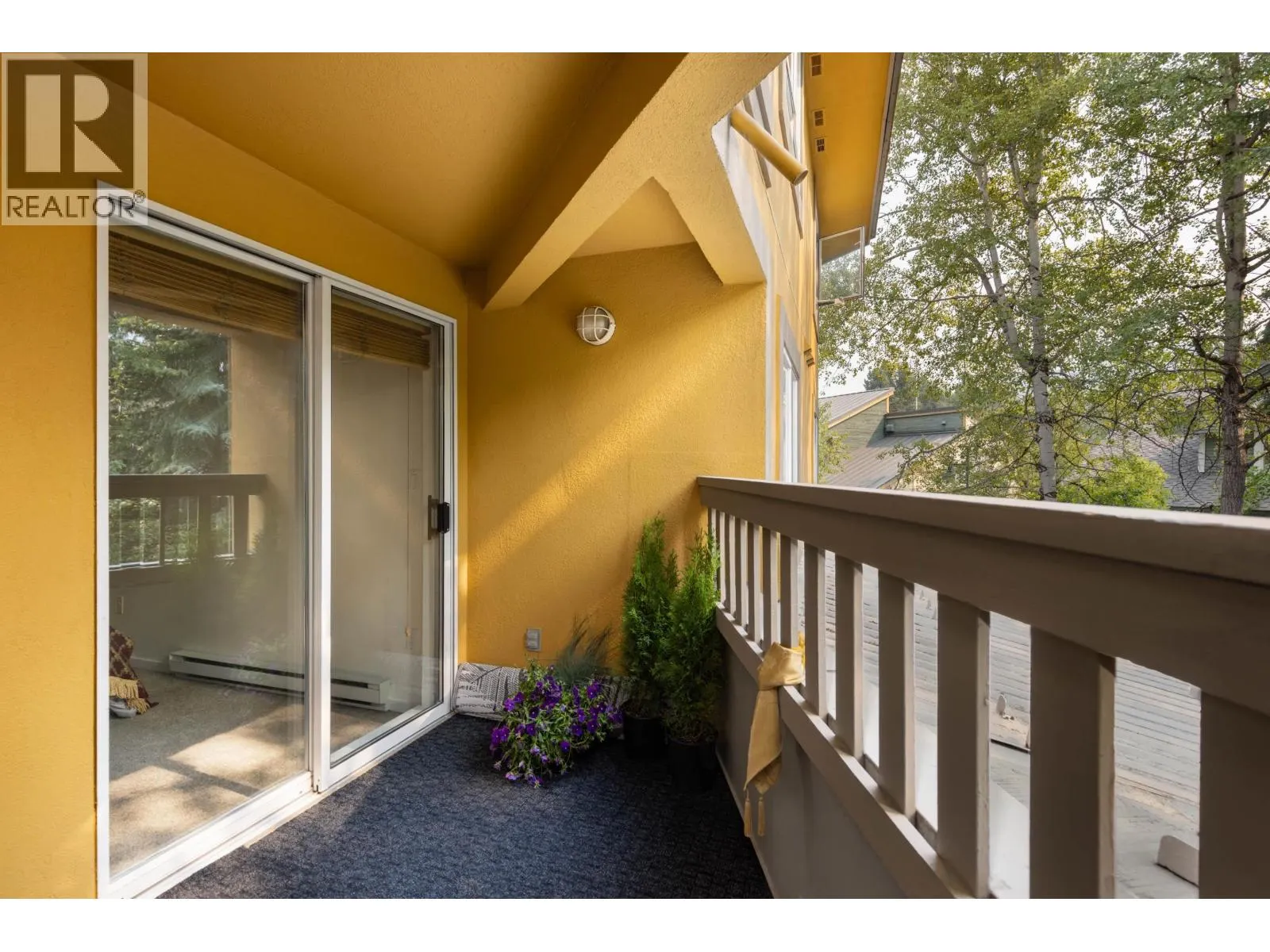 203 4314 MAIN STREET