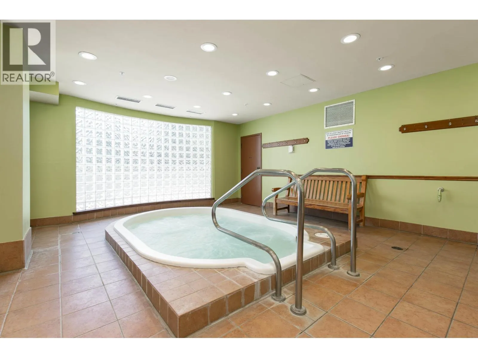 203 4314 MAIN STREET