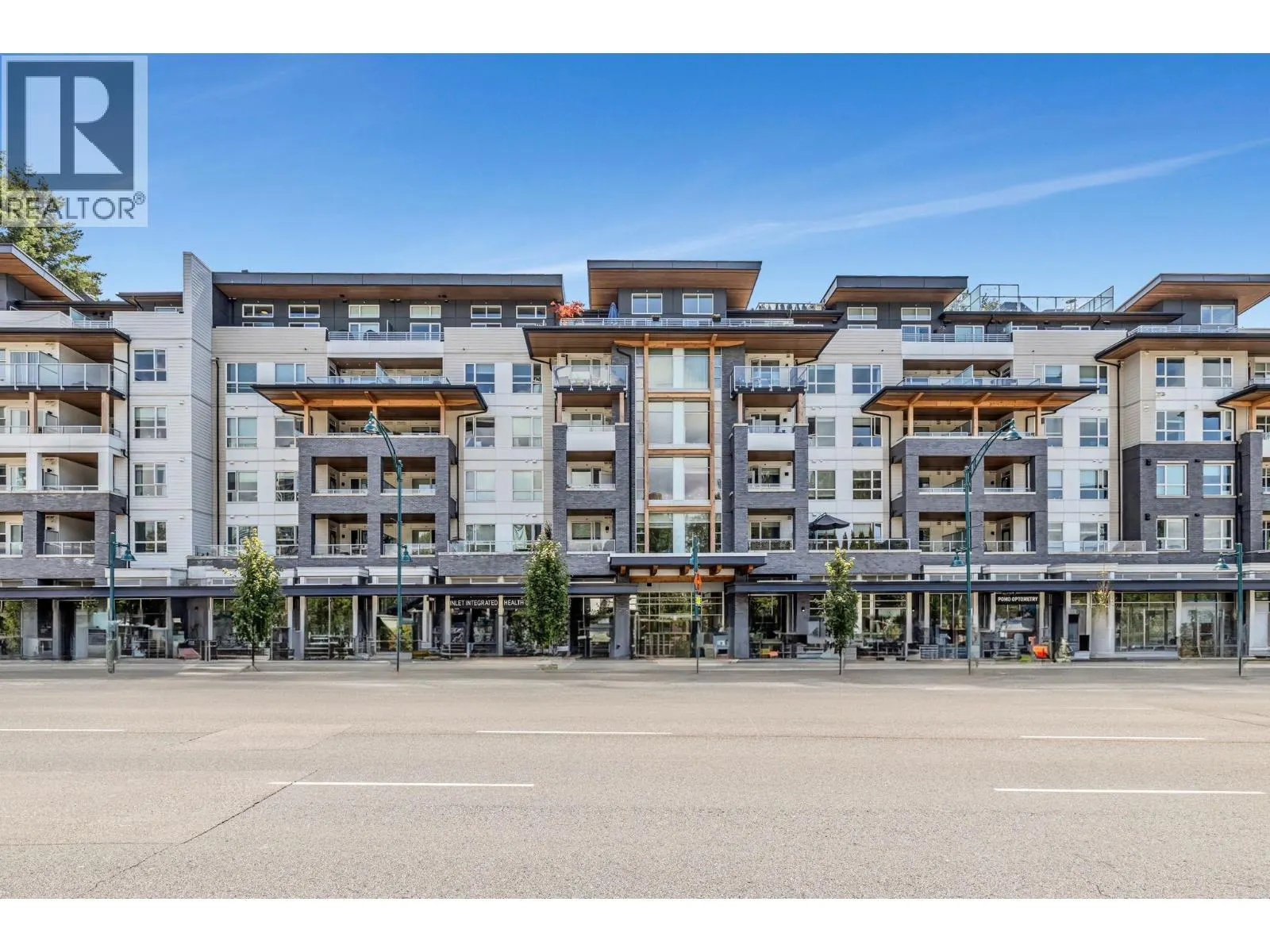 305 3229 ST. JOHNS STREET