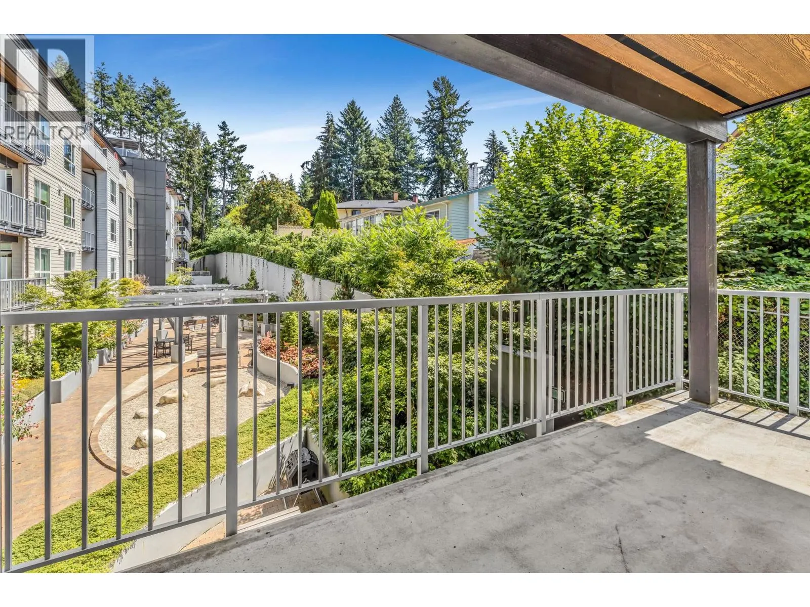 305 3229 ST. JOHNS STREET