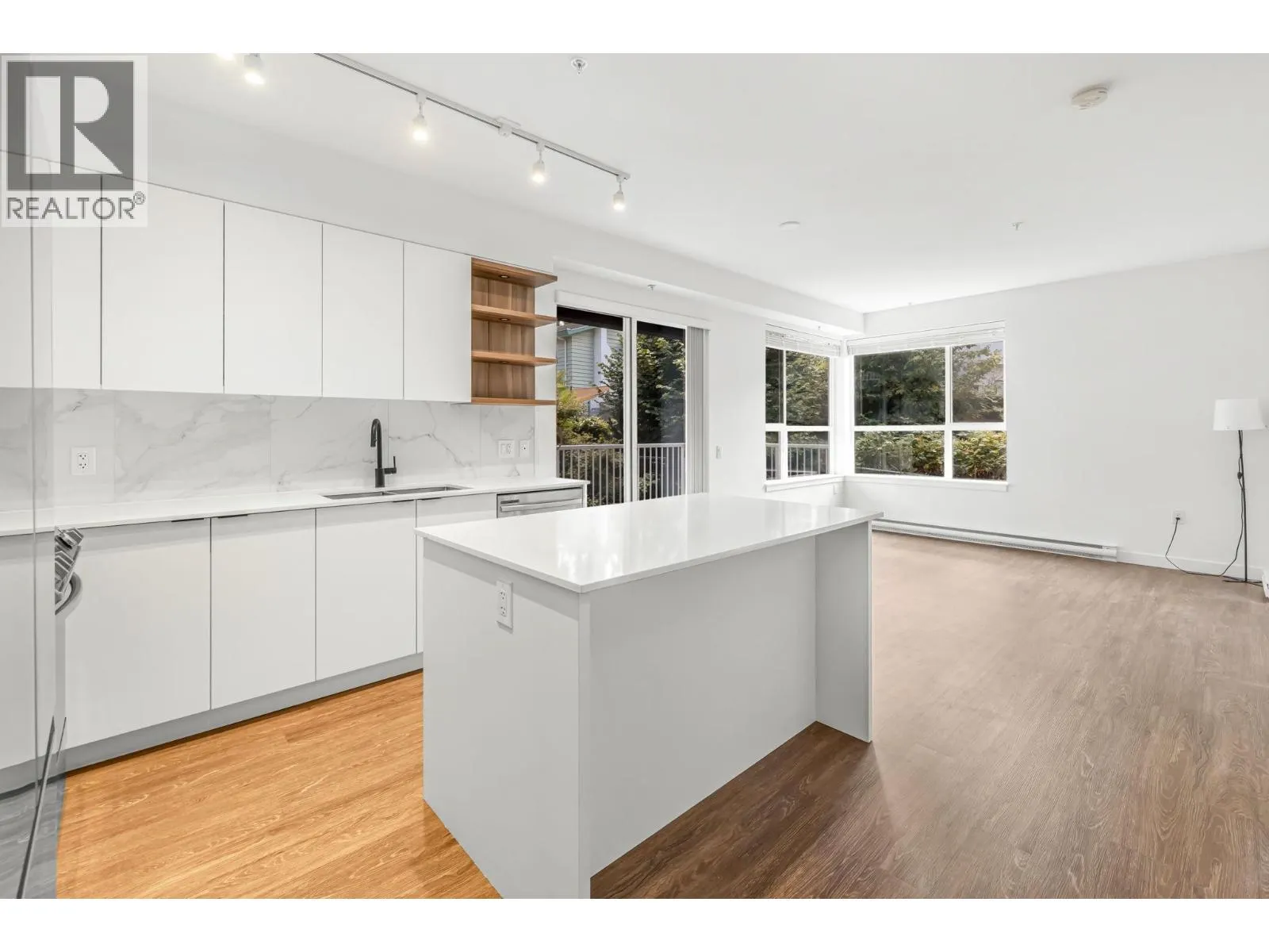 305 3229 ST. JOHNS STREET