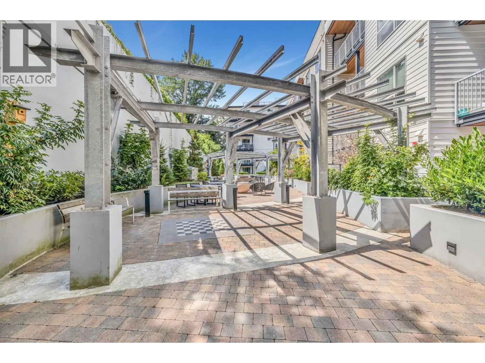 305 3229 ST. JOHNS STREET