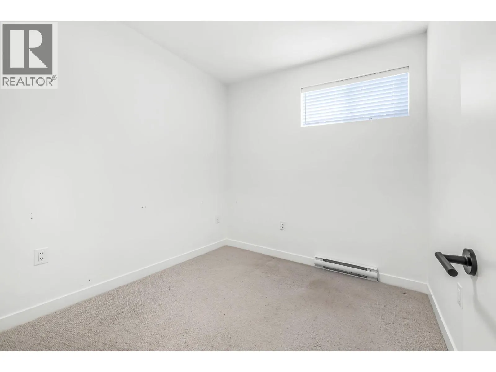 305 3229 ST. JOHNS STREET