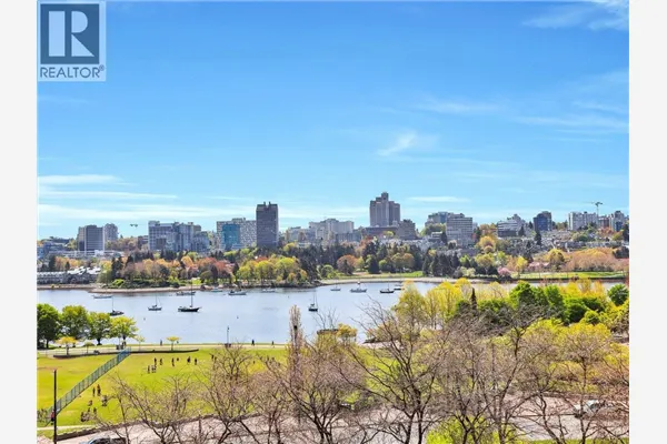 802 1318 HOMER STREET