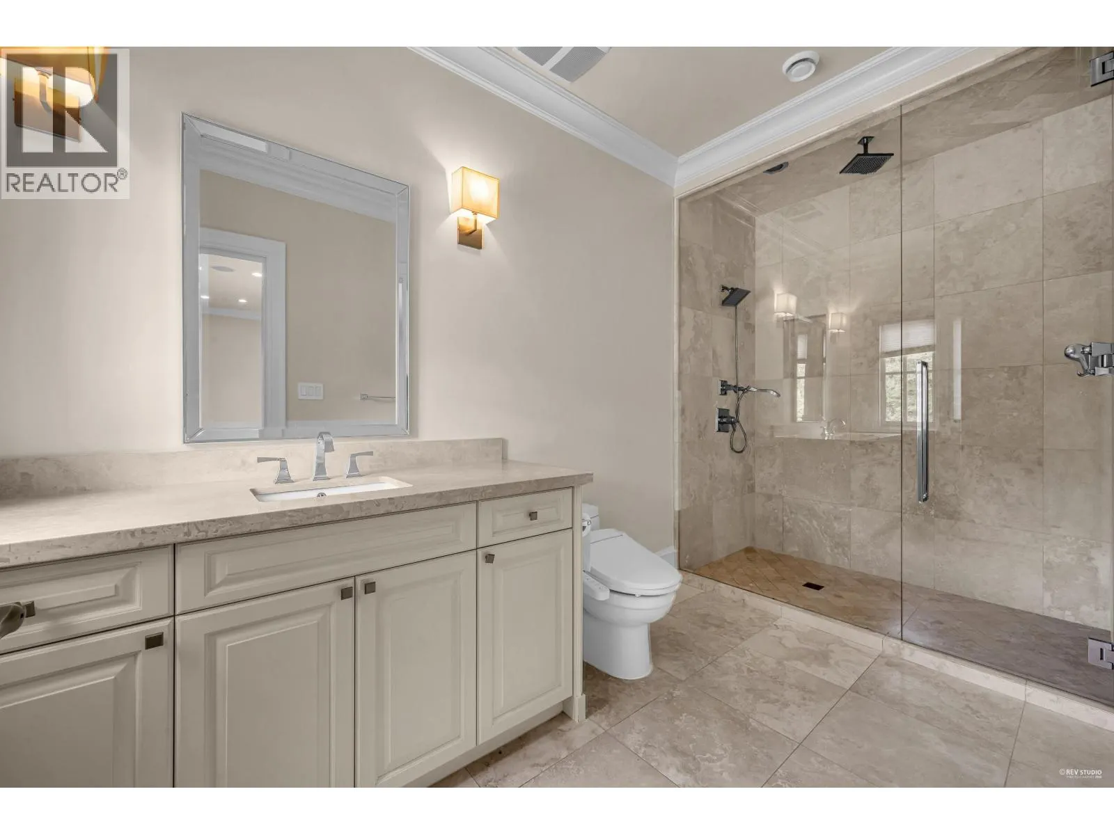 6089 GLENEAGLES DRIVE