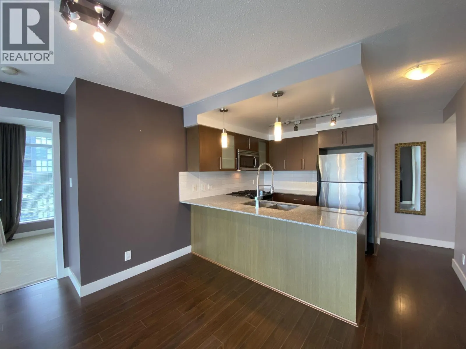 1606 8068 WESTMINSTER