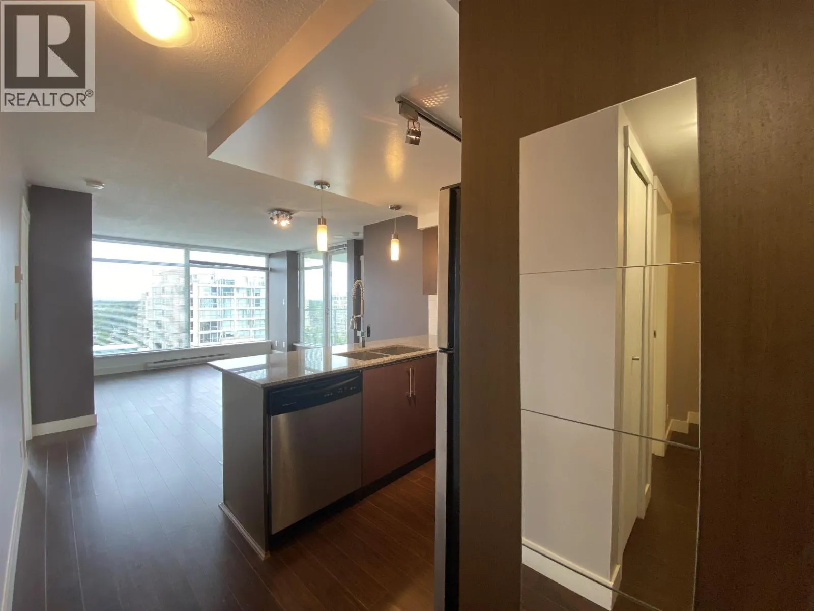 1606 8068 WESTMINSTER