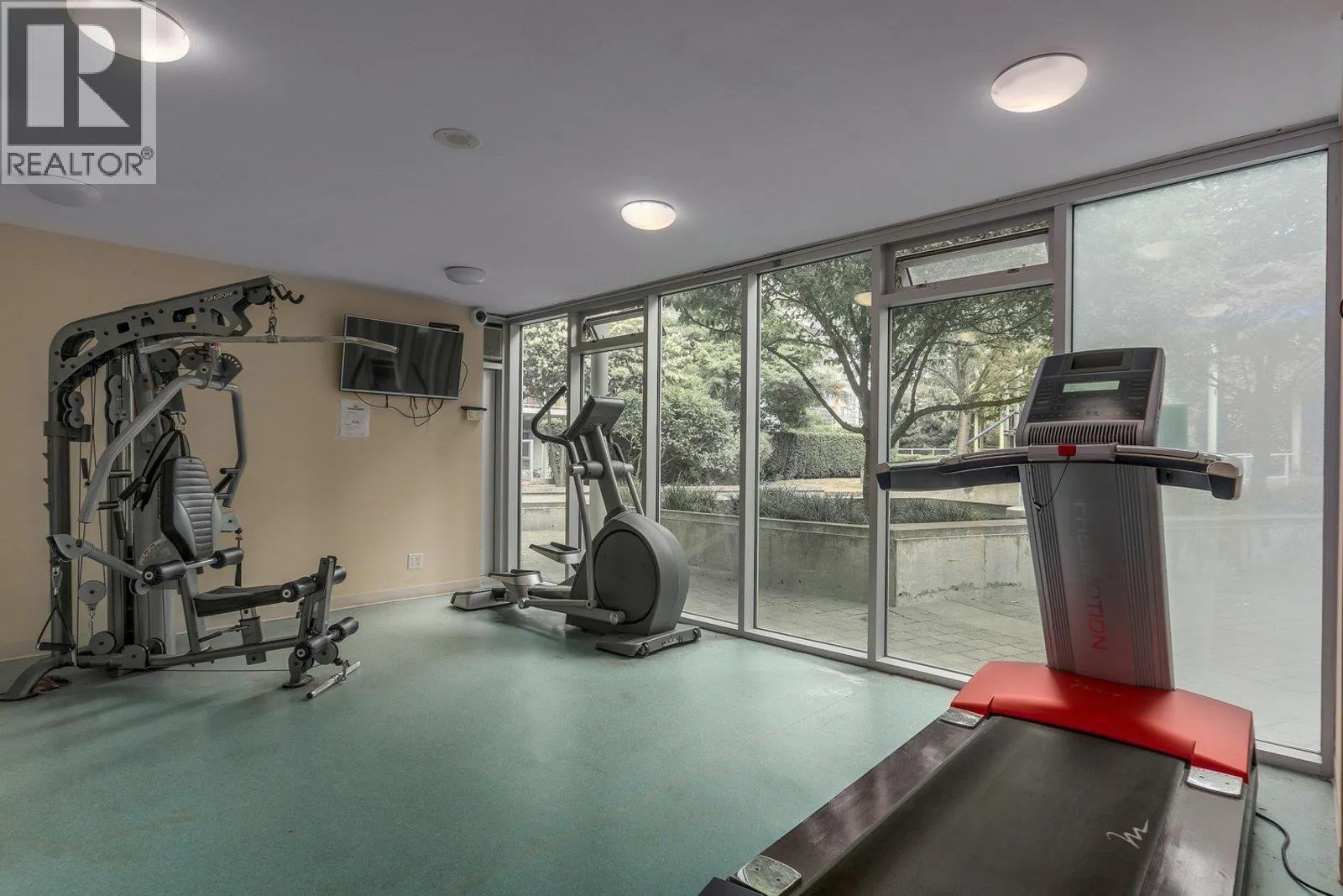 1606 8068 WESTMINSTER