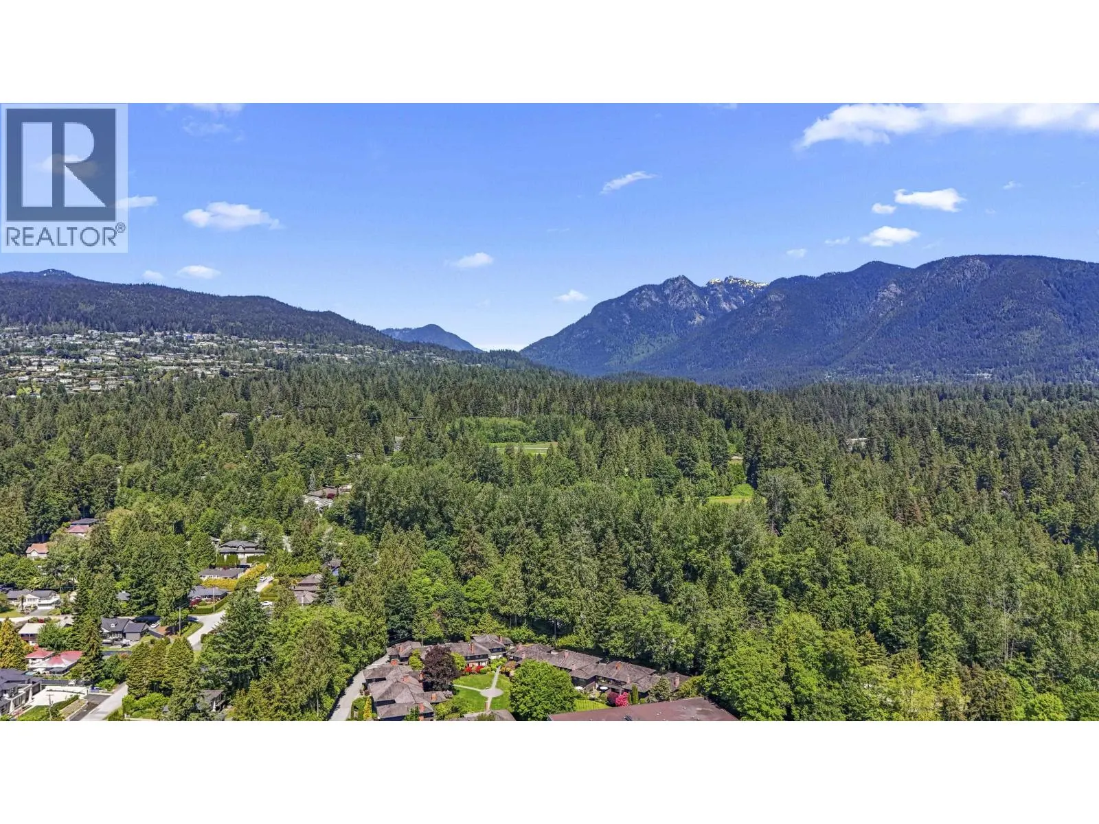 1006 2016 FULLERTON AVENUE