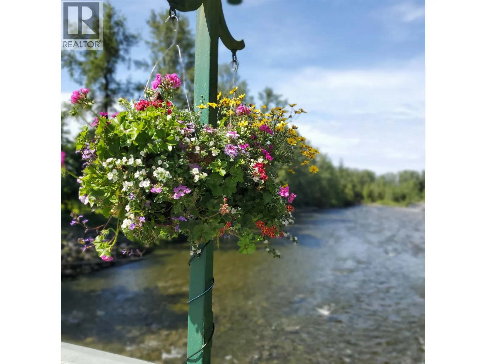 1006 2016 FULLERTON AVENUE