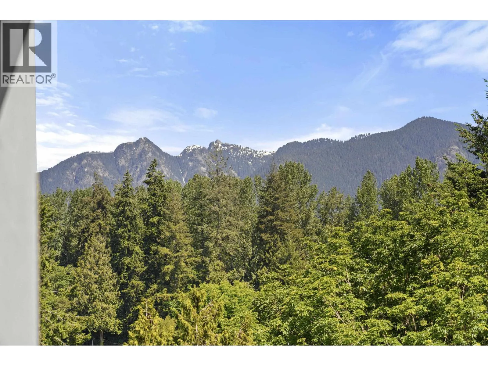 1006 2016 FULLERTON AVENUE