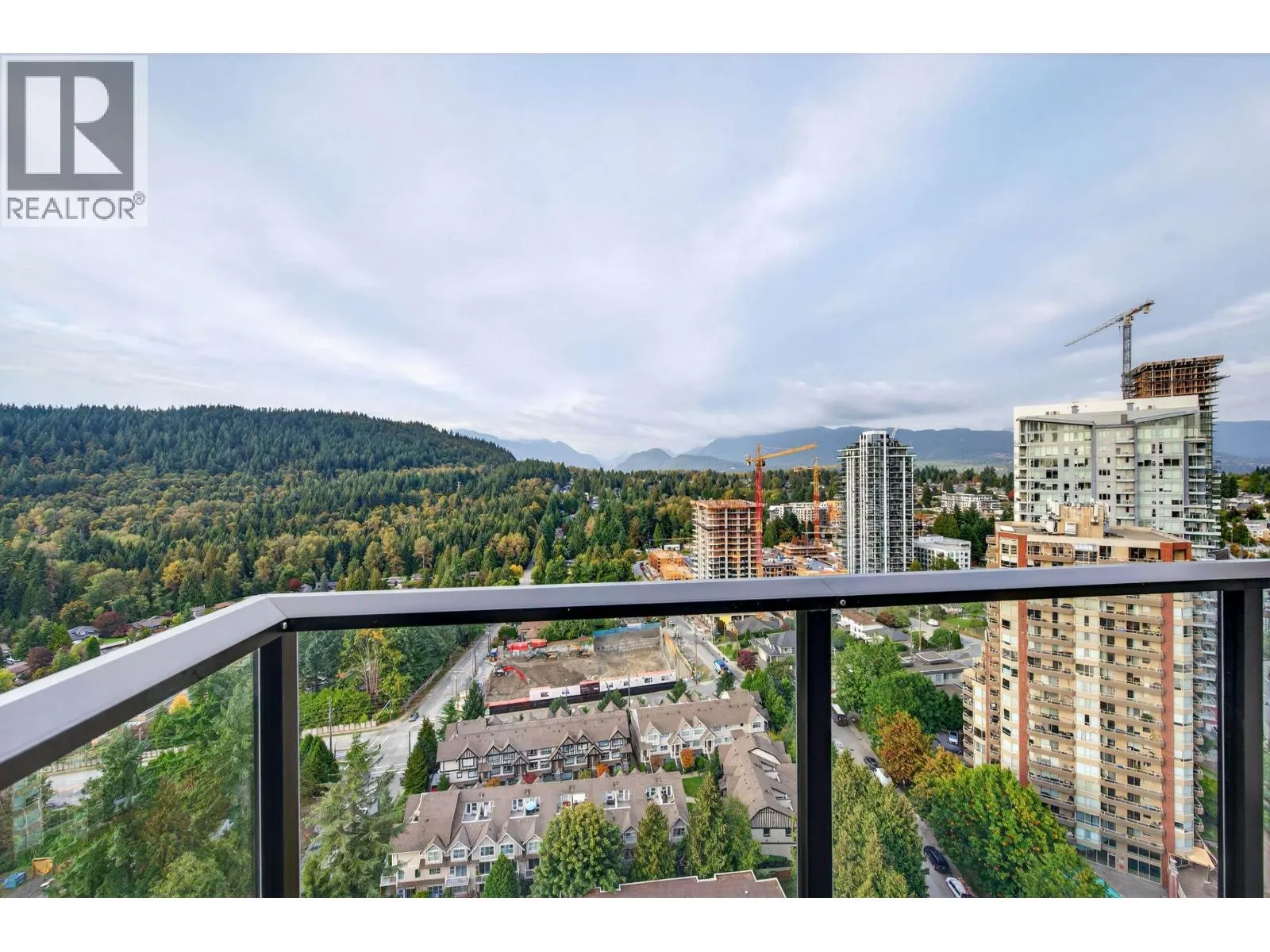 2101 720 FARROW STREET