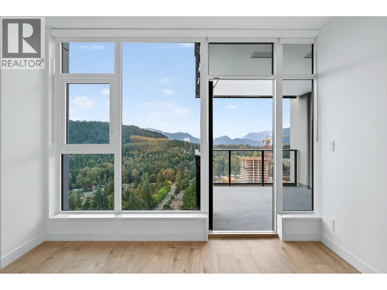 2101 720 FARROW STREET